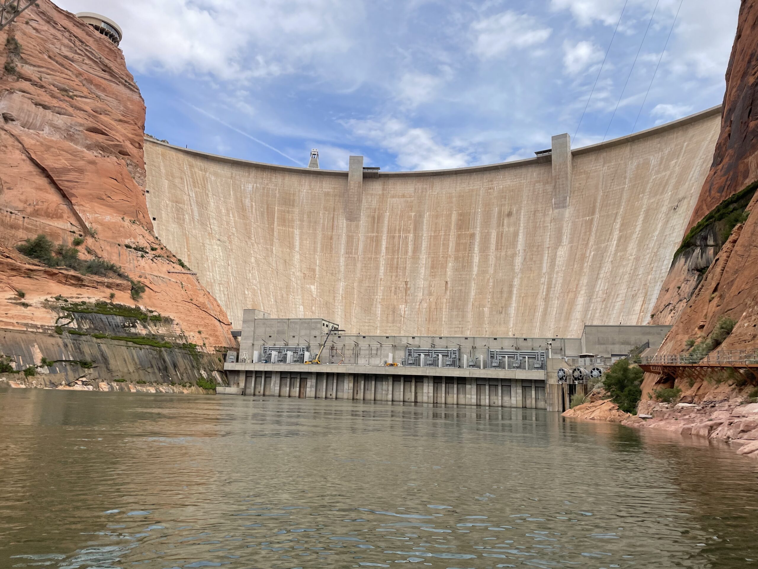 Featured image for “Reclamation begins cold water flows to disrupt spawning of nonnative fish below Glen Canyon Dam”